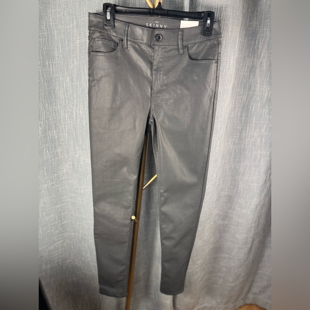 White House Black Market High-Rise Coated Gray Skinny Pants Women's size 4 NWT - Picture 4 of 16